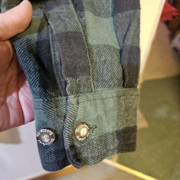 Stillwater Plaid Flannel Shirt in Green and Black - Picture 7 of 7
